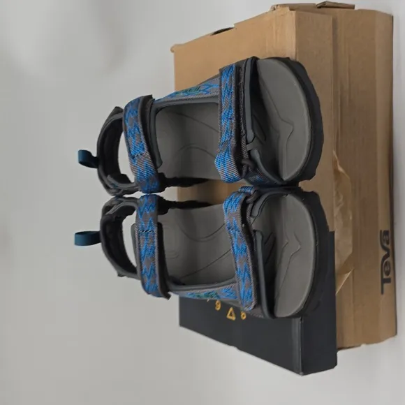Teva Kids’ K Tanza Outdoor Hiking Sandals Size 4 4Y Gray Blue NEW UNISEX