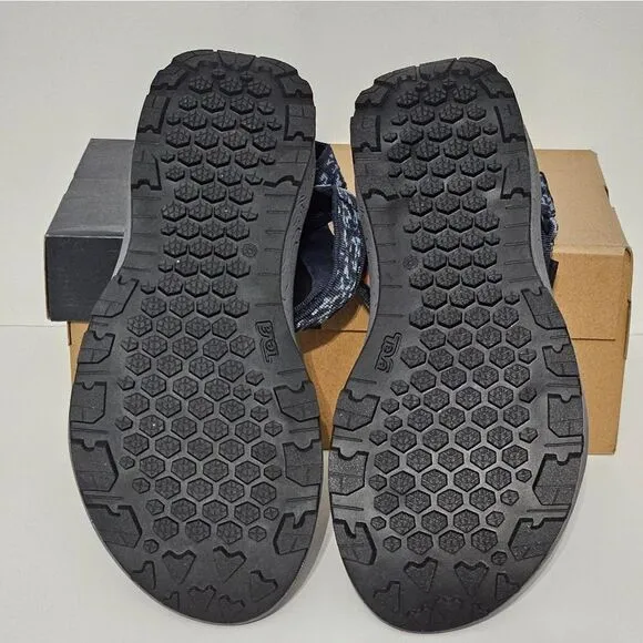 Teva, Mens, Hydra Trek sandals. NIB-Size 10