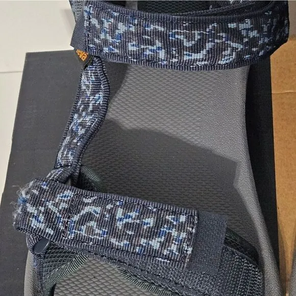 Teva, Mens, Hydra Trek sandals. NIB-Size 10