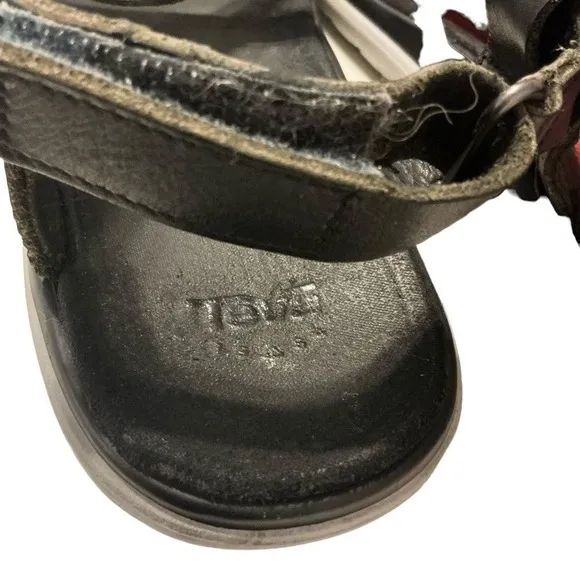 Teva Sandals Black Scrappy Flat Float Livia Lux Criss Cross Outdoor size 9