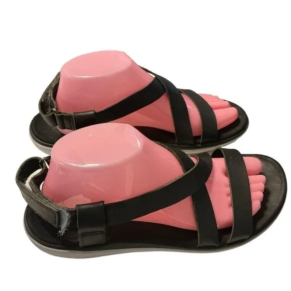 Teva Sandals Black Scrappy Flat Float Livia Lux Criss Cross Outdoor size 9