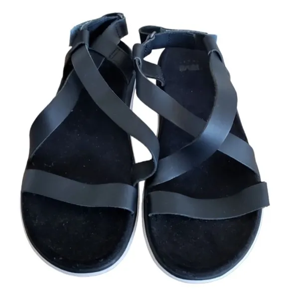 Teva Sandals Black Scrappy Flat Float Livia Lux Criss Cross Outdoor size 9