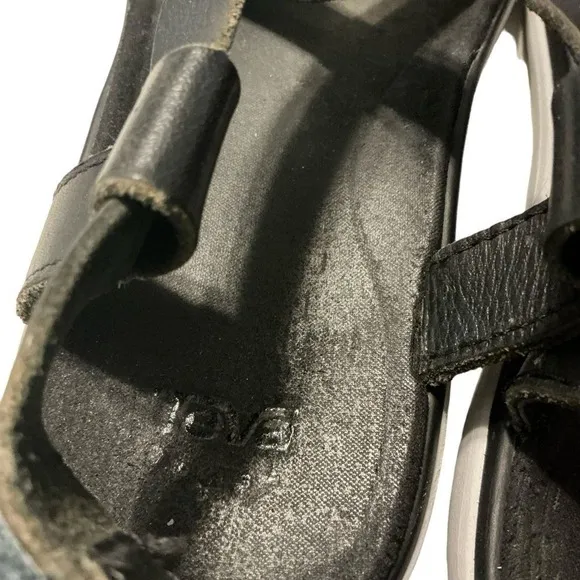 Teva Sandals Black Scrappy Flat Float Livia Lux Criss Cross Outdoor size 9