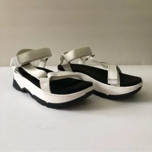 Teva Women's Jadito Universal Sandals Black White Platform Size 7