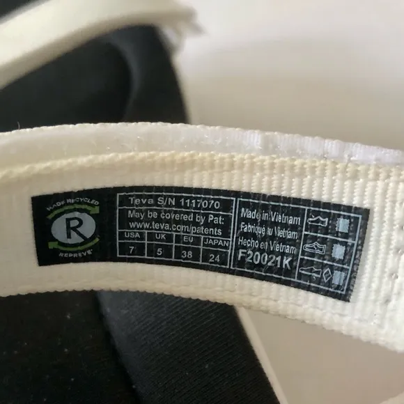 Teva Women's Jadito Universal Sandals Black White Platform Size 7