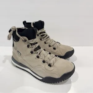 The North Face Men's Back-To-Berkeley III Textile Waterproof Boots