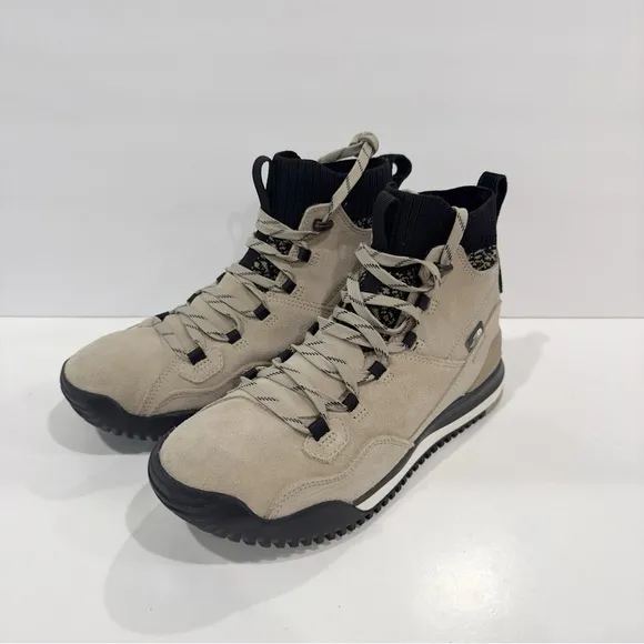 The North Face Men's Back-To-Berkeley III Textile Waterproof Boots