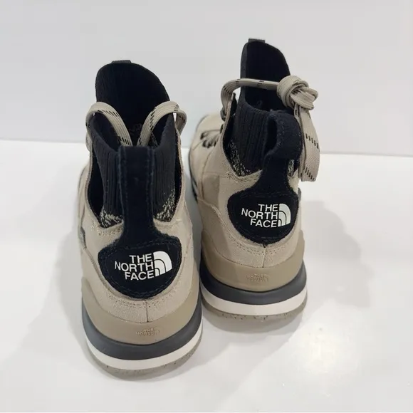 The North Face Men's Back-To-Berkeley III Textile Waterproof Boots