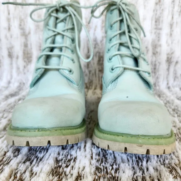 Timberland &quot;6 Inch Premium&quot; Seafoam Green Leather Combat Boots | Women's Size 7