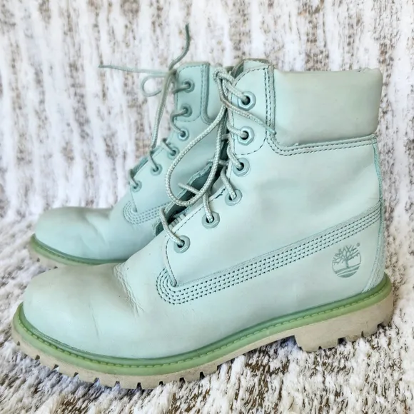 Timberland &quot;6 Inch Premium&quot; Seafoam Green Leather Combat Boots | Women's Size 7