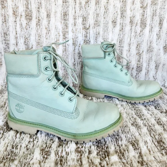 Timberland &quot;6 Inch Premium&quot; Seafoam Green Leather Combat Boots | Women's Size 7