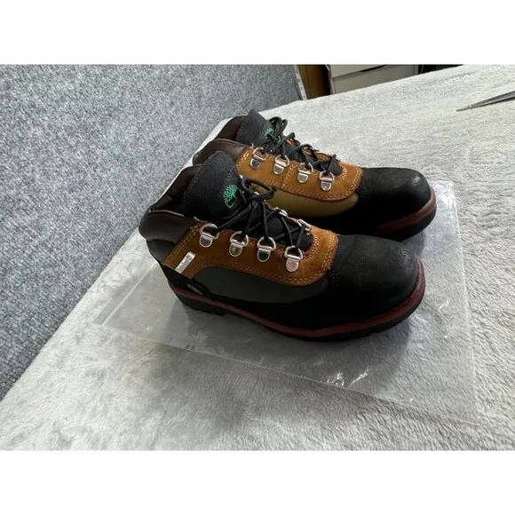 Timberland boys size 2 Youth Nubuck ankle boots waterproof
