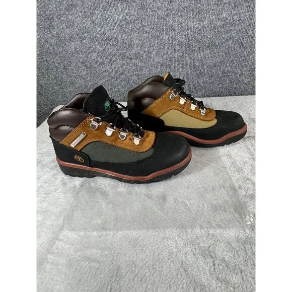 Timberland boys size 2 Youth Nubuck ankle boots waterproof