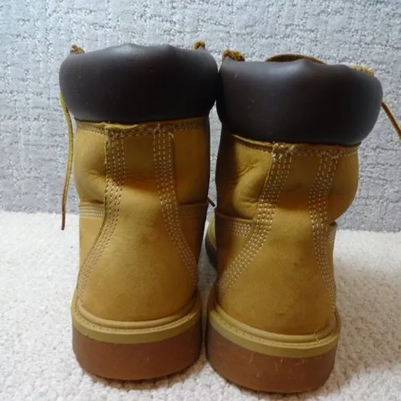 Timberland Juniors 6&quot; Youth Size 5.5 US Wheat Waterproof Nubuck Boots 12909