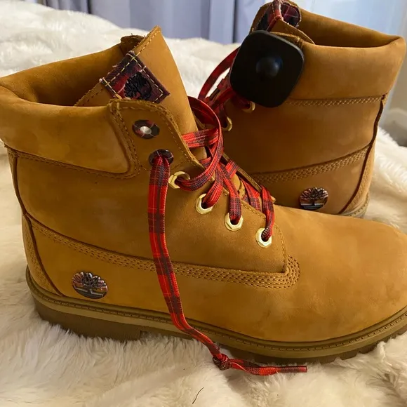 Timberland NWOT Waterproof Leather Boots