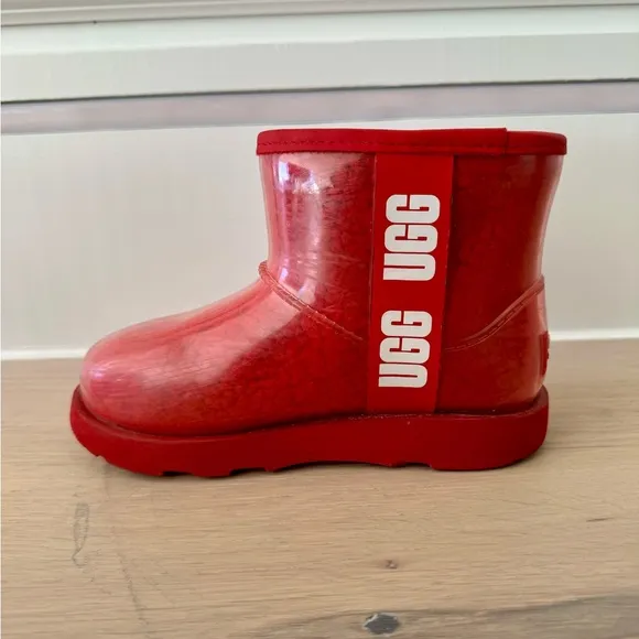 UGG Classic Boys/Girls Mini Clear Shearling Waterproof Winter Red Boots Sz 12US
