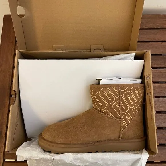UGG Classic Mini II UGG Graphic Boots Chestnut USA Women Size 6/UK 4/EU 37