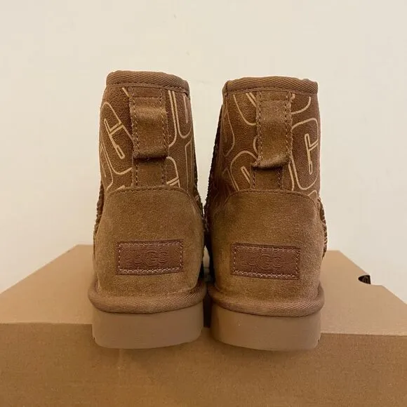 UGG Classic Mini II UGG Graphic Boots Chestnut USA Women Size 6/UK 4/EU 37