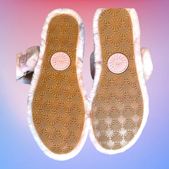 UGG Fuzz Yeah Shearling Pink Buckle Slides Sandals Size 9‎ Indoor or Outdoor EUC
