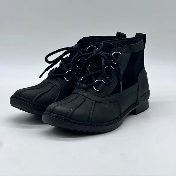 UGG Heather Waterproof Ankle Boots. Size 8