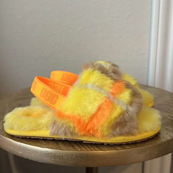 UGG Kids Fluff Yeah canary yellow plaid punk slip on slide sandals. Size 11