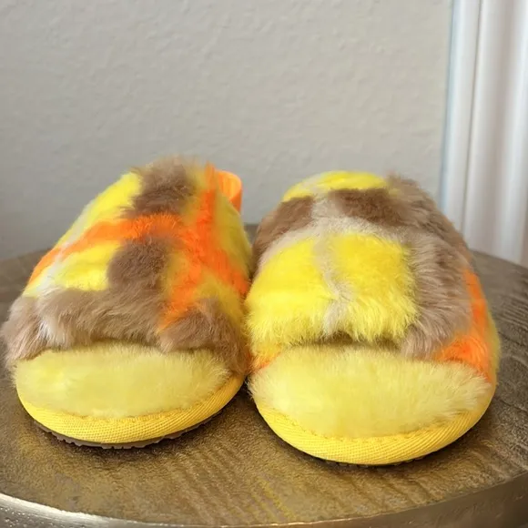 UGG Kids Fluff Yeah canary yellow plaid punk slip on slide sandals. Size 11
