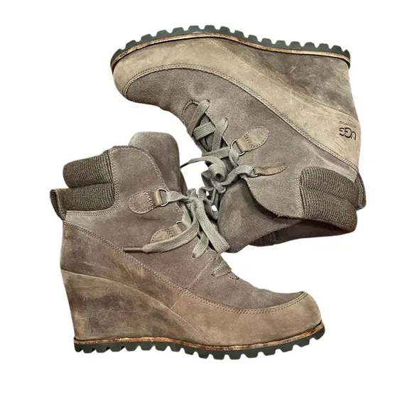 UGG Kriston Waterproof Wedge Bootie - Brown Size 9