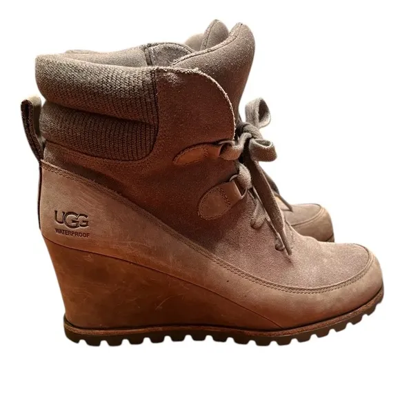 UGG Kriston Waterproof Wedge Bootie - Brown Size 9