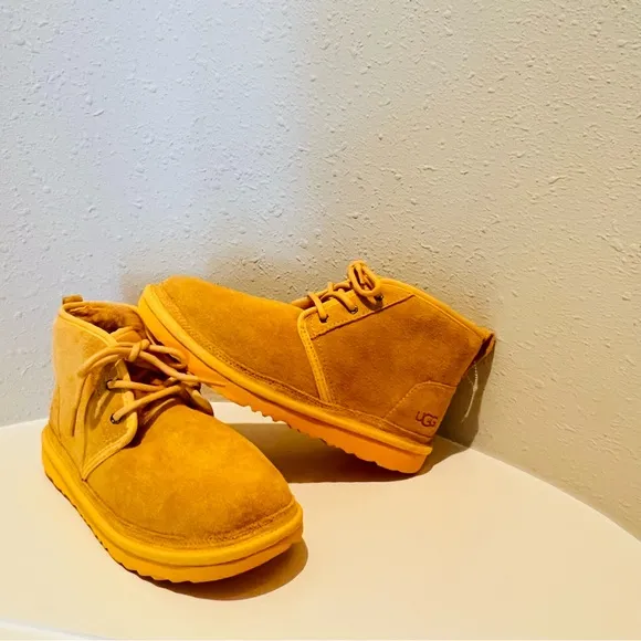 UGG Neumel Yellow Women’s Ankle Chukka Boots Size 8 NWT