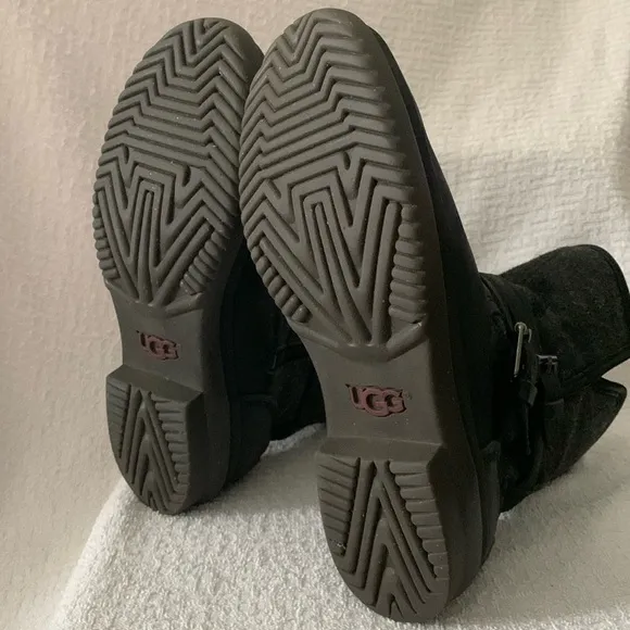 UGG Simmens Black Waterproof Boots