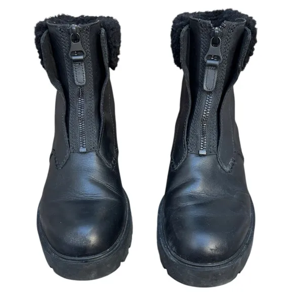 UGG Women’s 9 Czeriesa Black Leather Fur Trim Waterproof Ankle Boots, UGG Boots