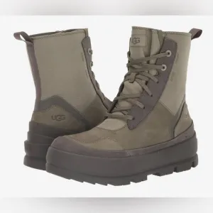 UGG Women's The Ugg Lug Boot: Color Moss Green Sz 7