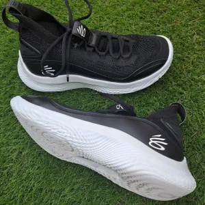 Under Armour Curry Flow 8 Basketball Shoes    Size 7