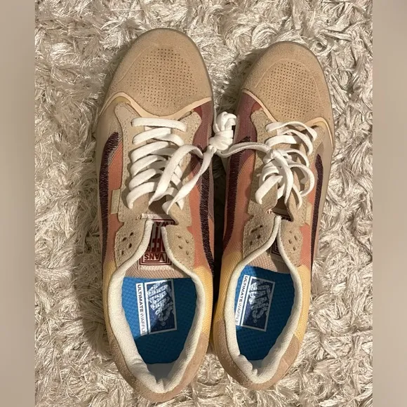 VANS | Men’s UA EVDNT UltimateWaffle Shoes 13 *spot