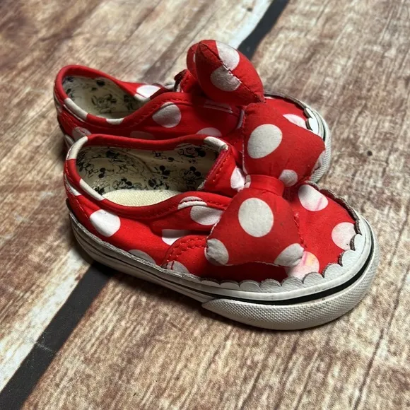 Vans Minnie shoes