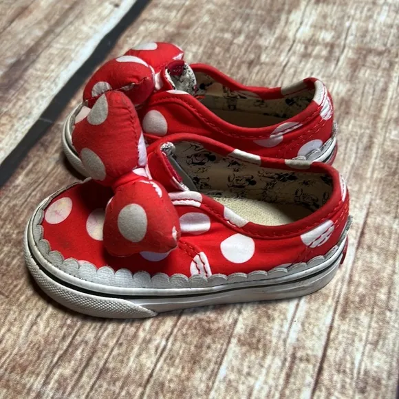 Vans Minnie shoes
