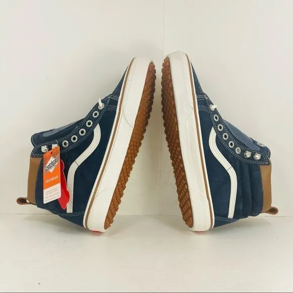 VANS Sk8-Hi All Weather MTE Dark Blue Women Size 10
