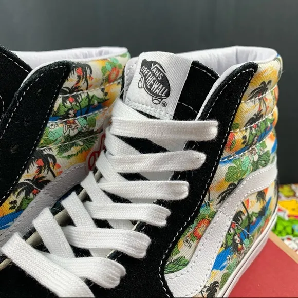 Vans Sk8-Hi Aloha Suede Sizes 7.5 Womens