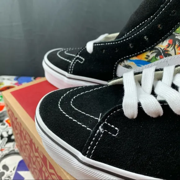 Vans Sk8-Hi Aloha Suede Sizes 7.5 Womens