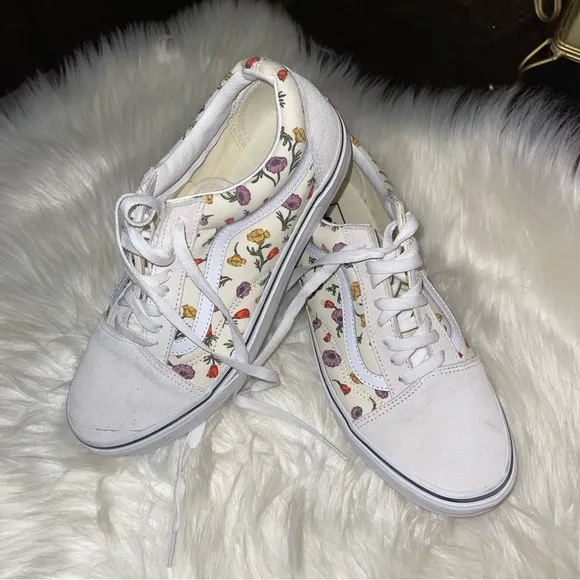 Vans Women's 10.5 Men’s 9 Old Skool Floral Poppy Cream White Low Top Skate Shoes