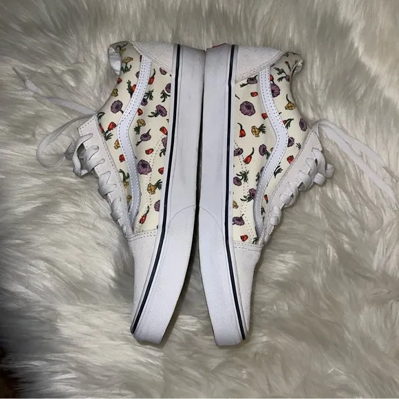 Vans Women's 10.5 Men’s 9 Old Skool Floral Poppy Cream White Low Top Skate Shoes