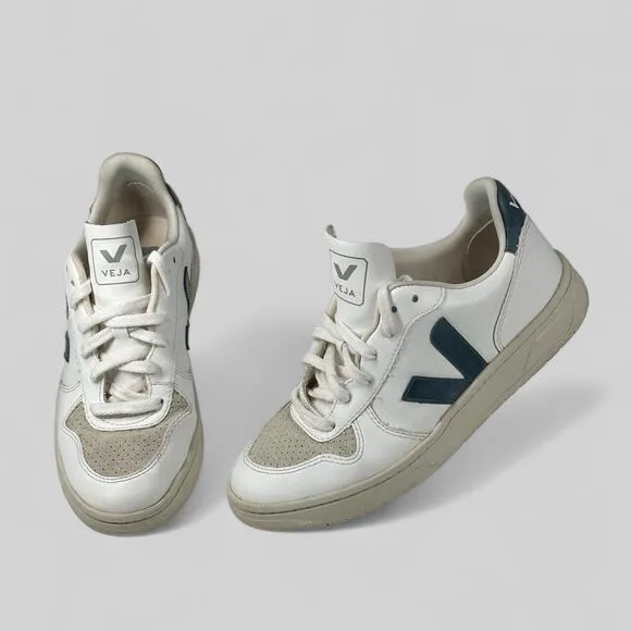 Veja Shoes Women Size 7 V-10 CWL California White Blue Logo Leather Sneakers