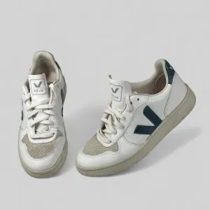 Veja Shoes Women Size 7 V-10 CWL California White Blue Logo Leather Sneakers