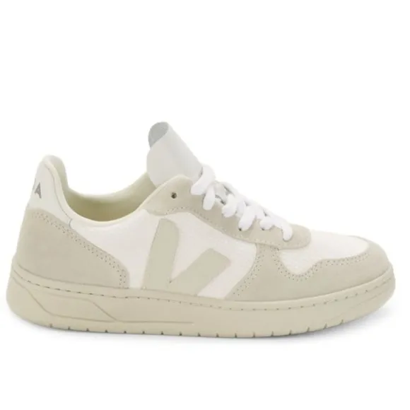 Veja Women's Suze 10 Cream Sneakers