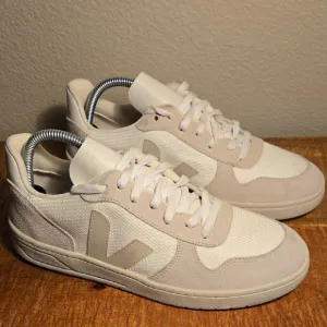 Veja Women's Suze 10 Cream Sneakers