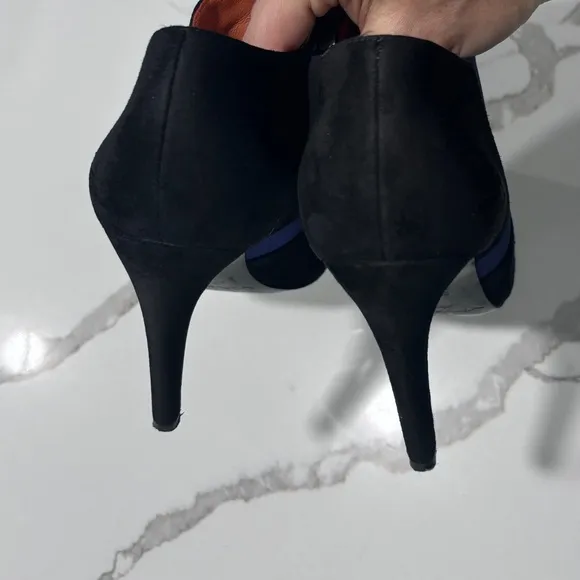 Via Spiga | Blaire Suede Pointy Toe Women’s Heels Ankle Booties Black Vi…