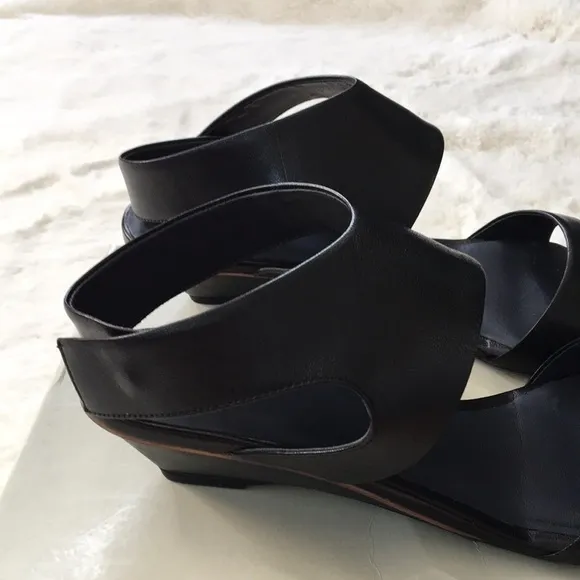 ❤️VIALIS❤️LADIES sling back size 39 euro