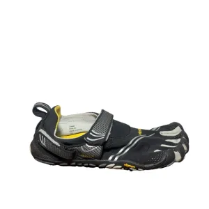Vibram Men Black and Yellow FiveFingers Shoes size 42