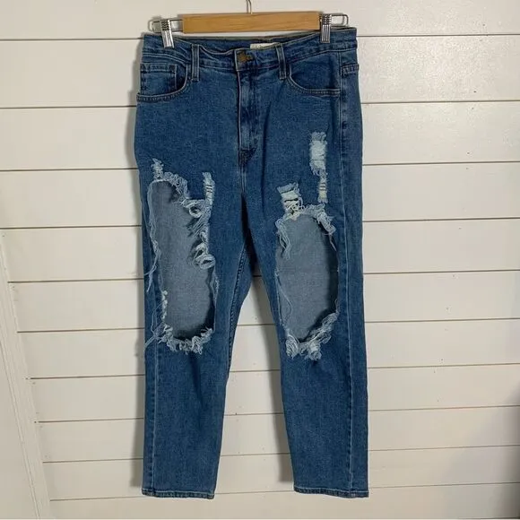Vibrant MIU Destroyed distressed boyfriend denim jeans waist 30 size 13