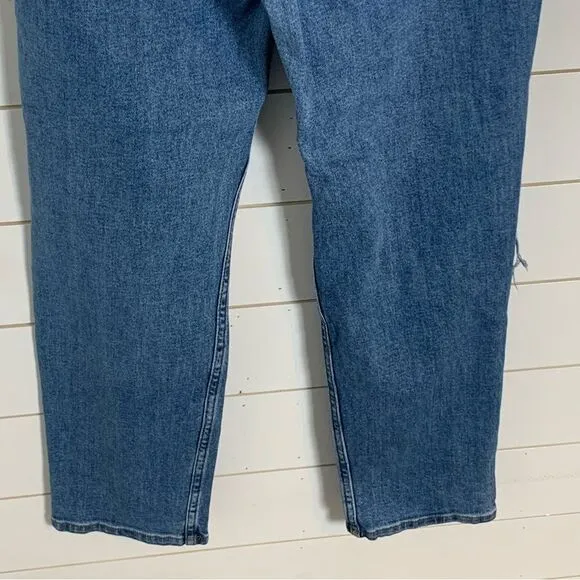 Vibrant MIU Destroyed distressed boyfriend denim jeans waist 30 size 13